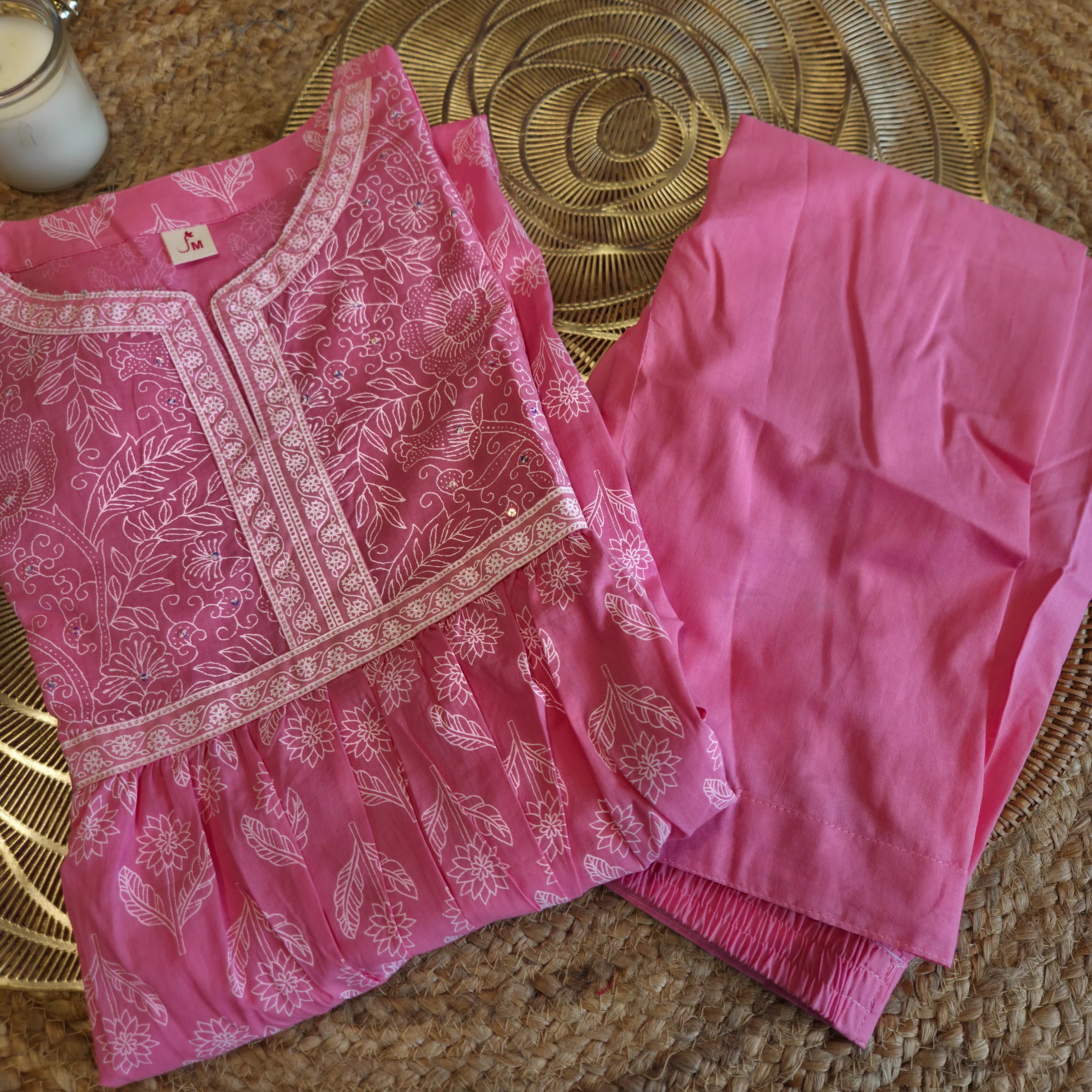 Gulabi Afsana Kurta Set