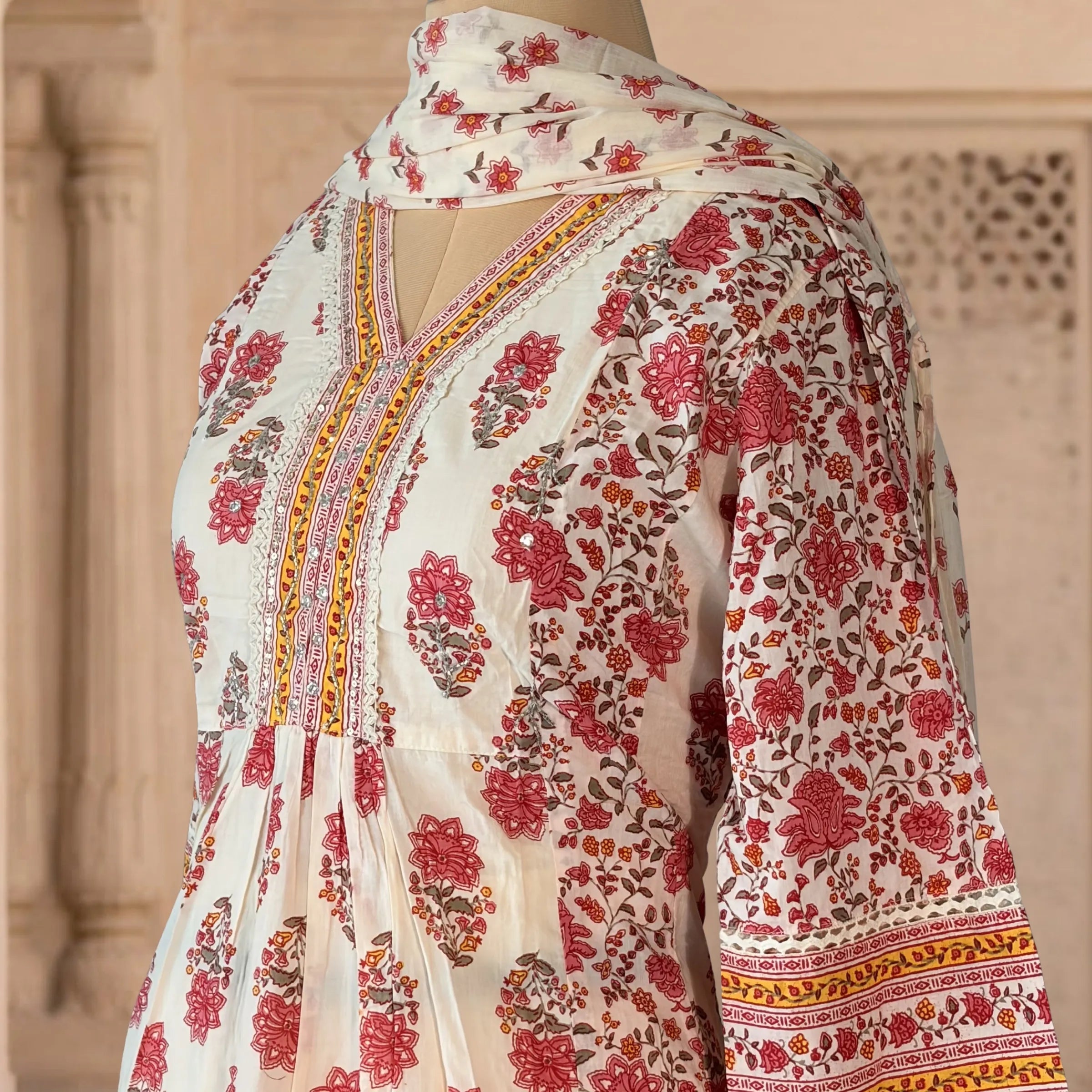 Ivory Floral Printed 3-Piece Set