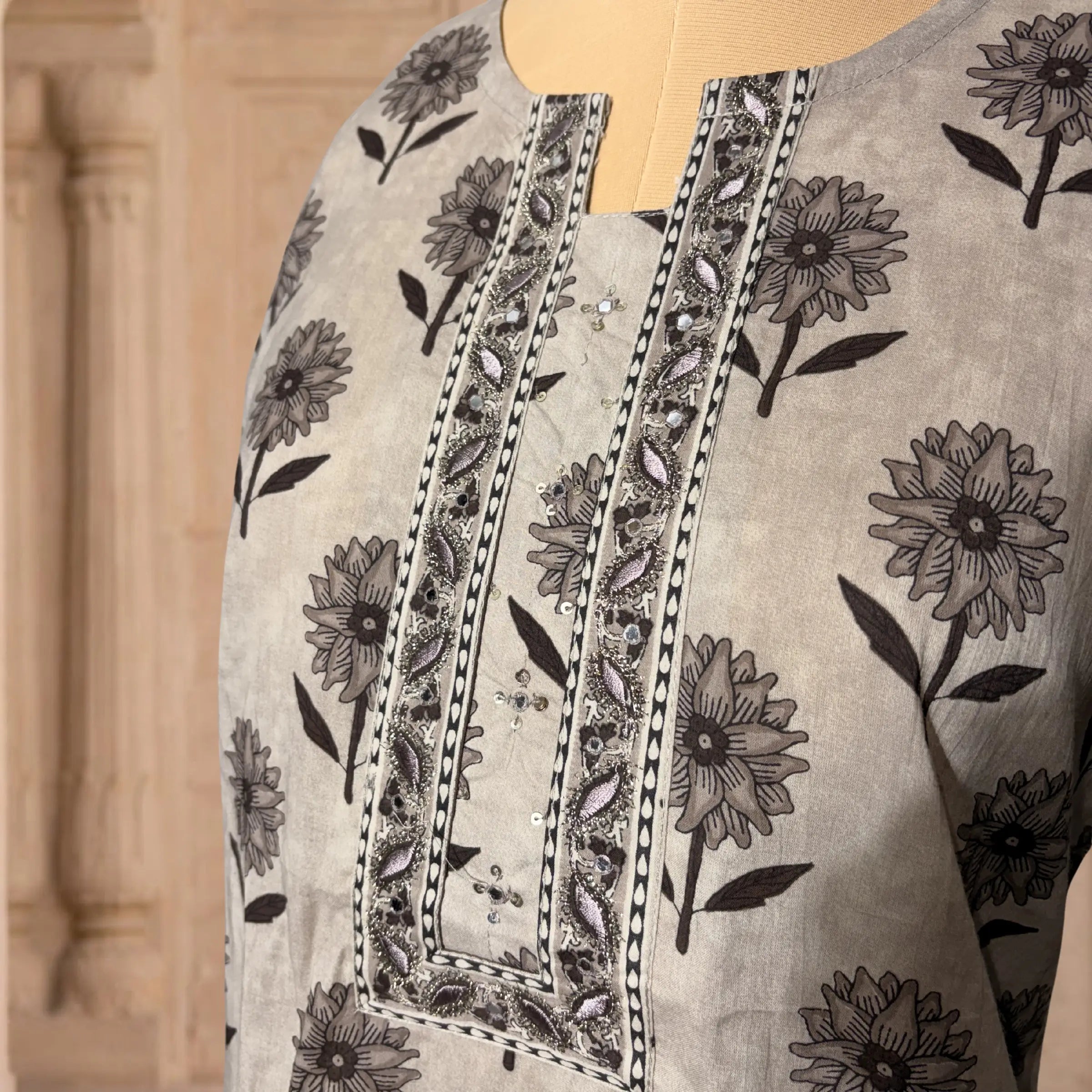 Grey Noir Printed Dupatta Set
