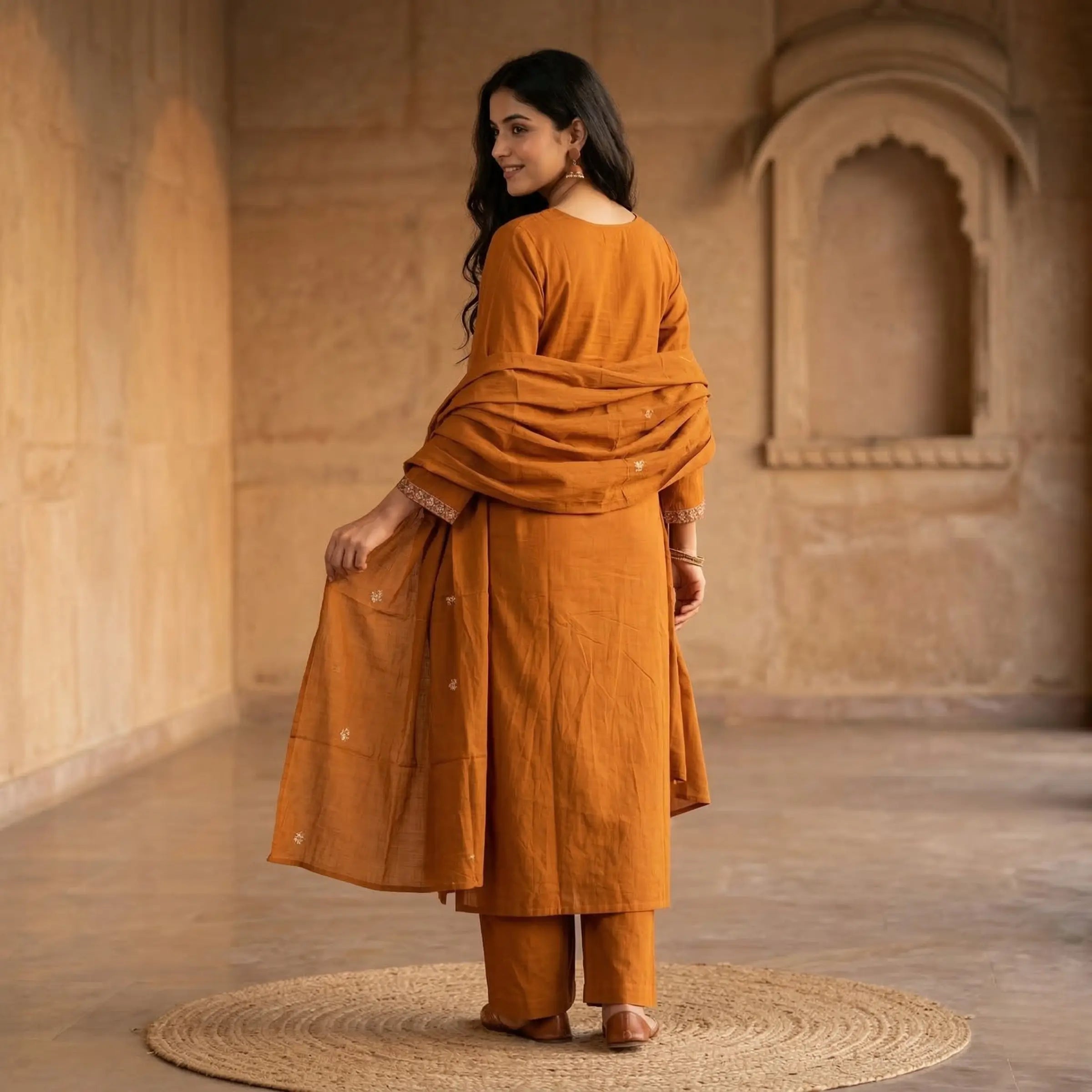 Zariya Embroidered Flared Kurta Set